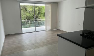 APARTAMENTO  ILUMINADO EN PANCE
