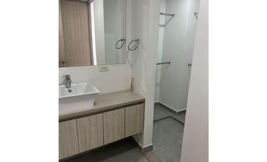 APARTAMENTO  ILUMINADO EN PANCE