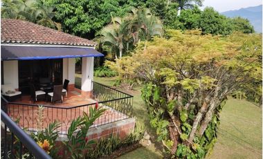 CASA CAMPESTRE EN LAS MERCEDES