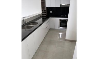 CASA DE PANCE MODERNA EN CONDOMINIO