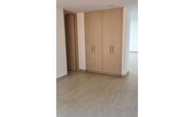 APARTAMENTO CON VISTA A LA CIUDAD