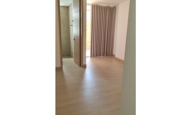 APARTAMENTO CON VISTA A LA CIUDAD