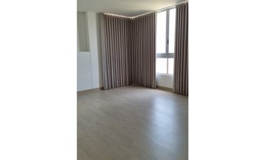 APARTAMENTO CON VISTA A LA CIUDAD