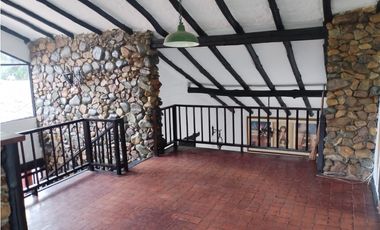CASA FINCA  INDEPENDIENTE EN PANCE
