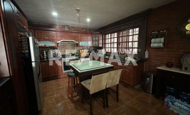 GRAN TERRENO CON CASA Y OFICINAS EN CONÍN QUERÉTARO - (3)