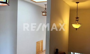 ¡SE RENTA CASA CÉNTRICA EN FRACC COSTA BELLA! - (3)
