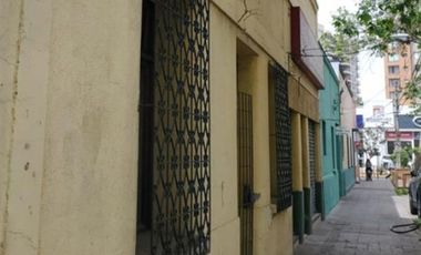 Casa en Venta en Casa Comercial a pasos de Irarrazaval
