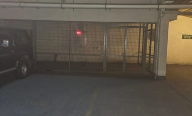 SE VENDE ESTACIONAMIENTO EN LAS CONDES