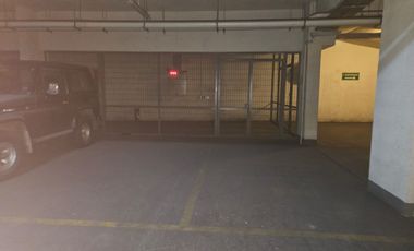 SE VENDE ESTACIONAMIENTO EN LAS CONDES
