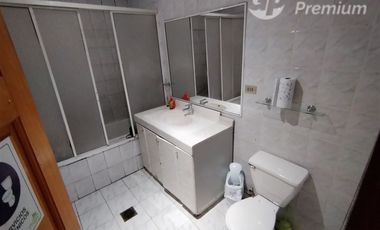 Casa en Arriendo en Varas Mena