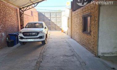 Sitio en Arriendo en Varas Mena