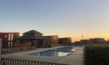 Casa en Venta en Loft en condominio con acceso directo a la playa.