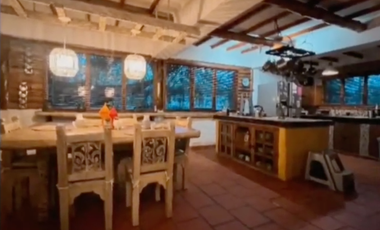 Hermosa Casa Tipo Chalet en Santa Elena - medellin