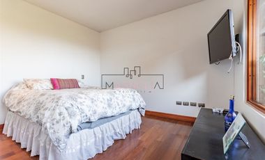 Casa en Arriendo en Santa Maria de Manquehue