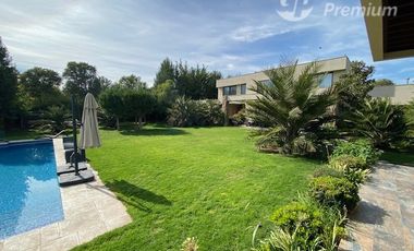 Casa en Venta en Condominio el Descanso