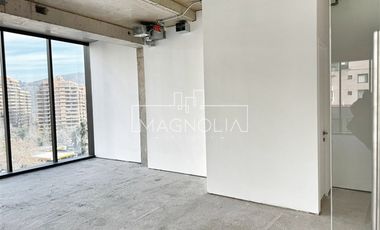 Oficina en Arriendo en A pasos de la futura nueva Línea 7 del Metro, buena conectividad