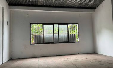 VENTA de LOCALES en GARZON