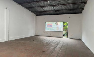 VENTA de LOCALES en GARZON