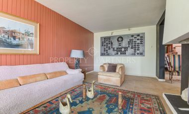 CASA CON GRAN OFICINA INDEPENDIENTE EN PLANTA LIBRE/ CERRO SAN LUIS