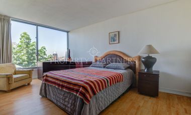 CASA CON GRAN OFICINA INDEPENDIENTE EN PLANTA LIBRE/ CERRO SAN LUIS