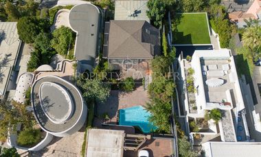 CASA CON GRAN OFICINA INDEPENDIENTE EN PLANTA LIBRE/ CERRO SAN LUIS
