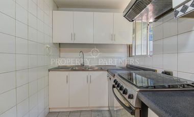 CASA CON GRAN OFICINA INDEPENDIENTE EN PLANTA LIBRE/ CERRO SAN LUIS
