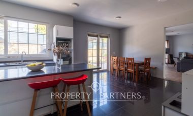 Gran Oportunidad: Casa en Remodelacion en Excelente Terreno, La Florida.