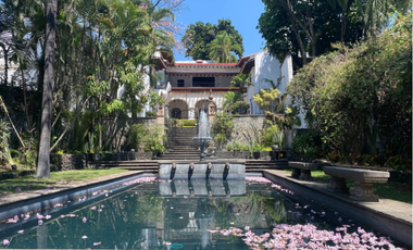 Espectacular Propiedad en Centro de Cuernavaca