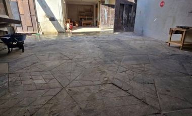 En Renta Propiedad Multifuncional: bodega, oficina, almacén