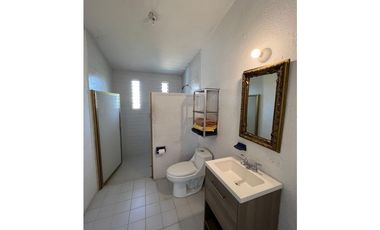 Casa en Venta con Local Comercial en el Centro de Ixtapan de la Sal