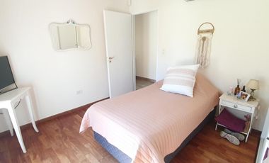 Casa en venta - 3 Dormitorios 4 Baños - Escobar