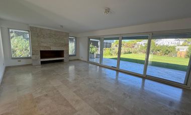 Casa en Los Castores EN ALQUILER Y VENTA  Nordelta