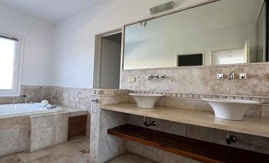 Casa en Los Castores EN ALQUILER Y VENTA  Nordelta
