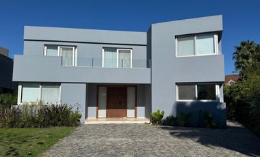Casa en Los Castores EN ALQUILER Y VENTA  Nordelta