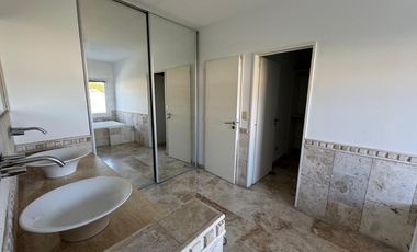 Casa en Los Castores EN ALQUILER Y VENTA  Nordelta