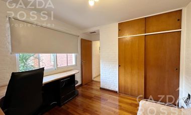 Casa con piscina en Campos De Echeverria