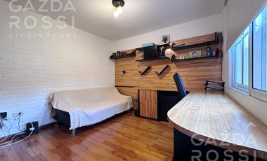 Casa con piscina en Campos De Echeverria