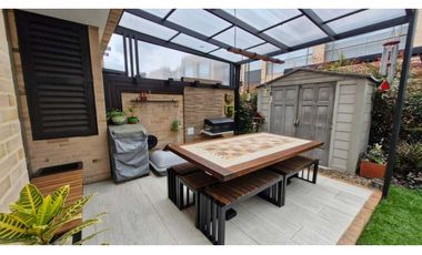 Venta ESPECTACULAR CASA EN CHA!!