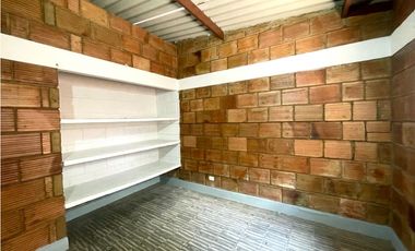 Maat Arrienda Casa Barrio San Rafael $1.300.000
