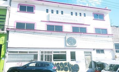 Local comercial en renta en valle dorado sobre avenida