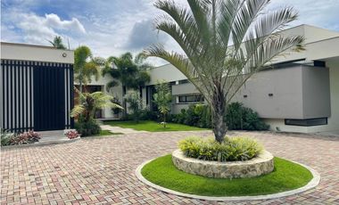 Venta casa Condominio Pereira