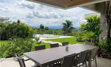 Venta casa Condominio Pereira