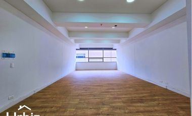 Arriendo Oficina de 58 m² sobre Calle 100 en La Castellana