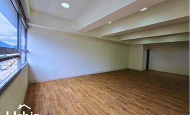Arriendo Oficina de 58 m² sobre Calle 100 en La Castellana