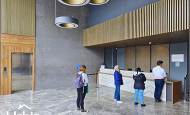 Arriendo Oficina de 58 m² sobre Calle 100 en La Castellana