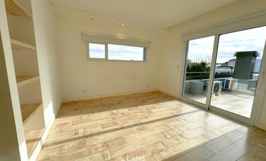 Casa en Venta en Arenas del Sur - 5 ambientes