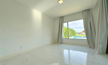 Casa en Venta en Arenas del Sur - 5 ambientes