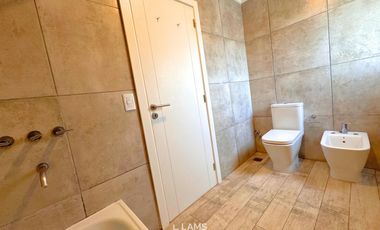 Casa en Venta en Arenas del Sur - 5 ambientes