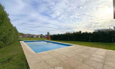 Casa en Venta en Arenas del Sur - 5 ambientes