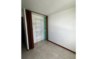 APARTAMENTO EN ALQUILER TERCER PISO EN TORRES DEL POBLADO PALMIRA